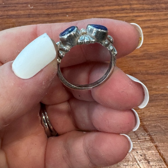 Sterling silver and lapis ring. Made in Mexico. Size approximate 9 - Picture 2 of 3